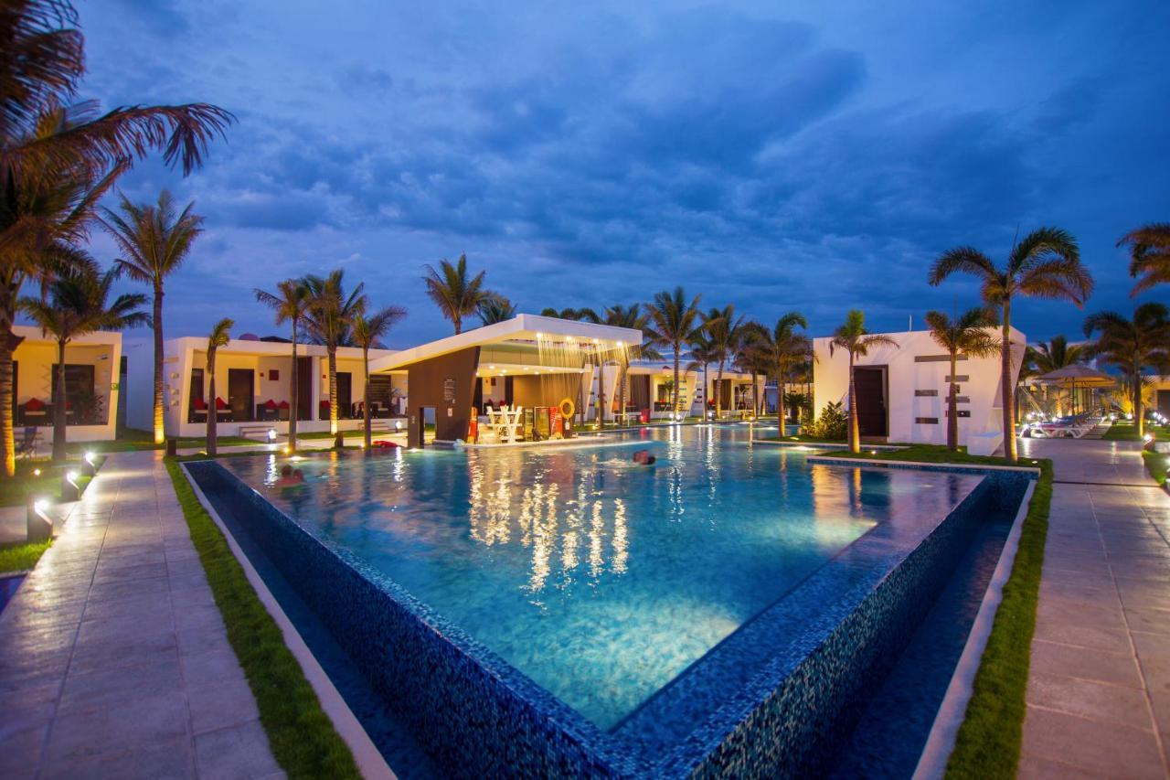 Hotel El Faro Monterrico Exteriör bild