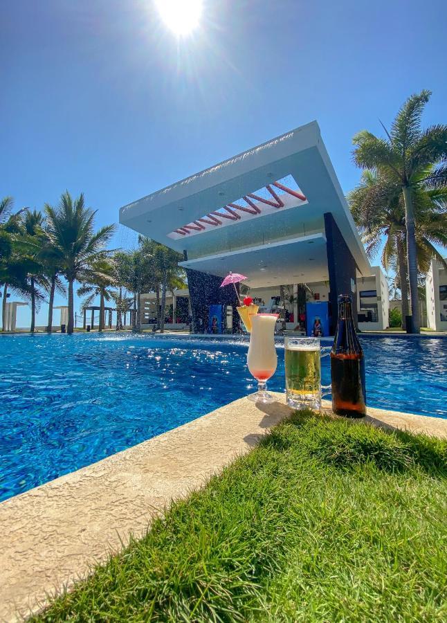Hotel El Faro Monterrico Exteriör bild