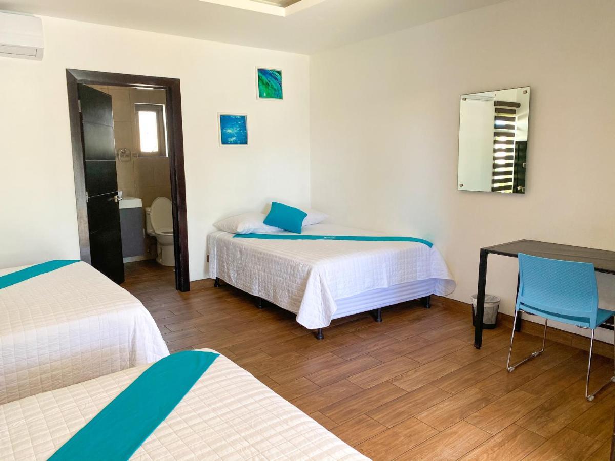 Hotel El Faro Monterrico Exteriör bild
