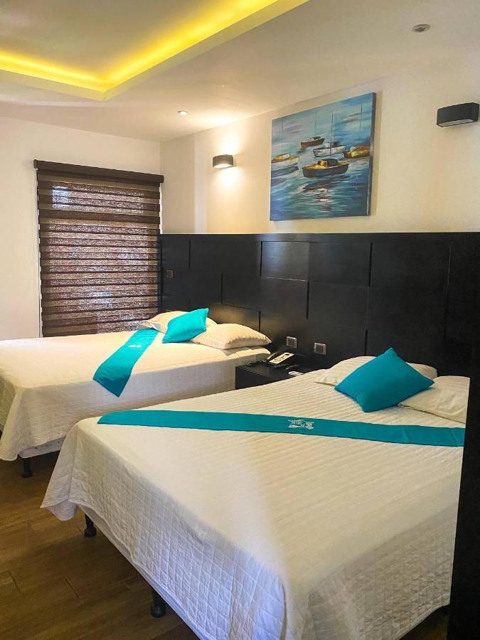 Hotel El Faro Monterrico Exteriör bild
